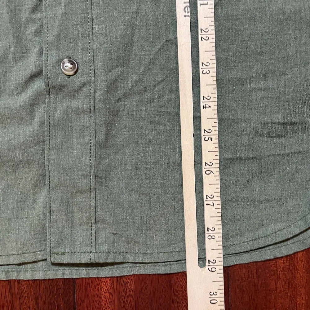 The North Face Shirt Mens Small Olive Green Short Sleeve Button Up Casual Preppy